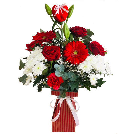 Tall Valentines Mix with 3 Roses